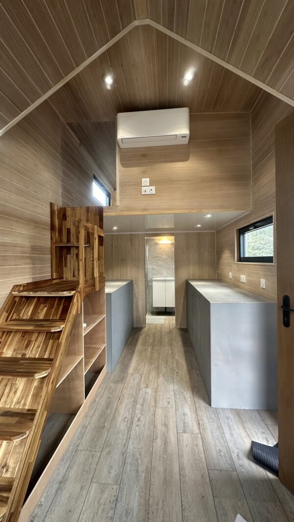 Tiny House – Image 2